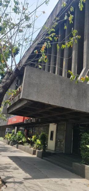 37sqm Office Space for Rent in Buendia Avenue, Makati .